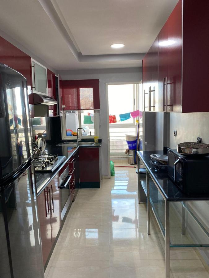 Magnifique Appart F3, Renove, Tres Bien Desservie Casablanca Exterior photo